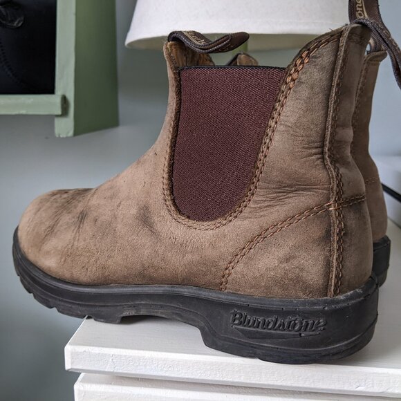 Blundstone Brown Suede Boots Women's Size 6 Granola Girl - Picture 2 of 6